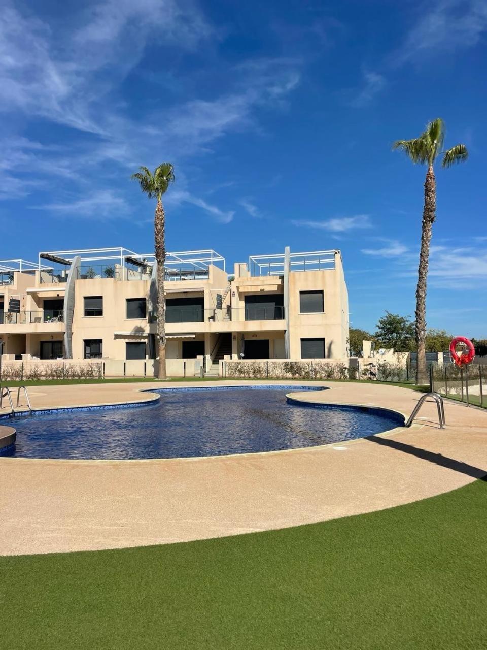 Elisa Bay Apartment Mil Palmeras Torre de la Horadada Exterior photo