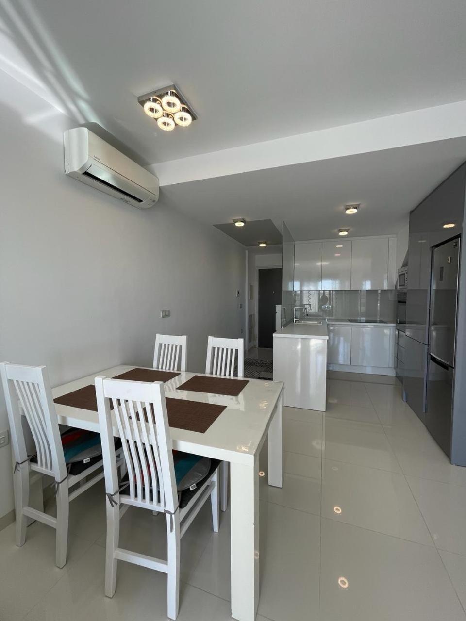 Elisa Bay Apartment Mil Palmeras Torre de la Horadada Exterior photo